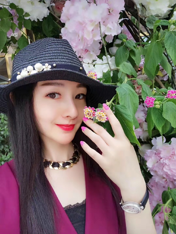Chen的第一张照片--成都相亲服务中心