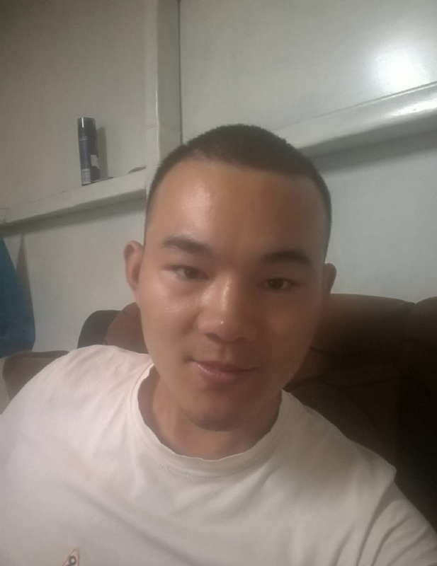 小強。。的第一张照片--成都相亲服务中心