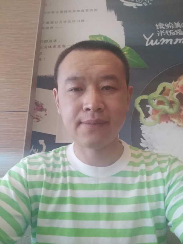 未婚男西安高陵36岁的第一张照片--成都相亲服务中心