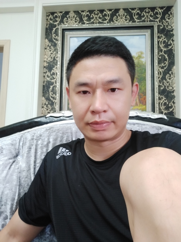 风的第一张照片--成都相亲服务中心