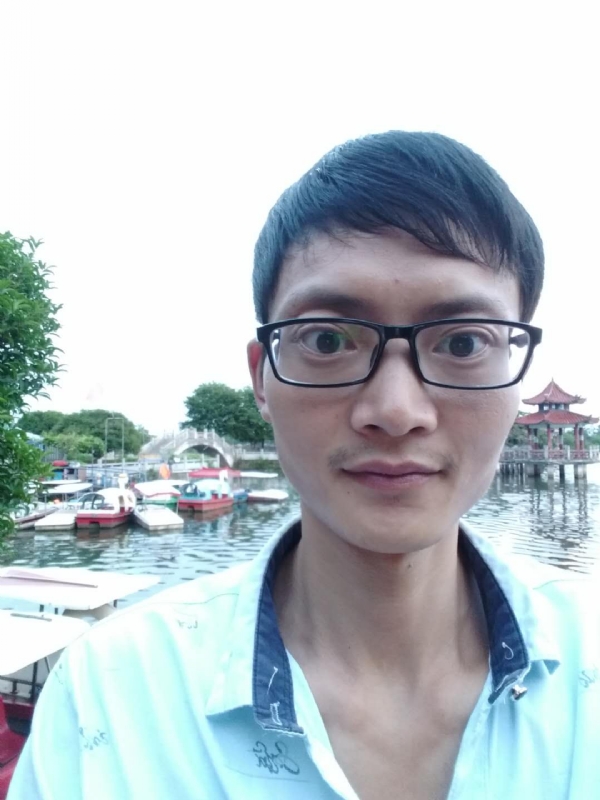 超越梦想的第一张照片--成都相亲服务中心
