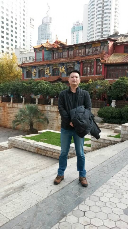 Howard的第一张照片--成都相亲服务中心