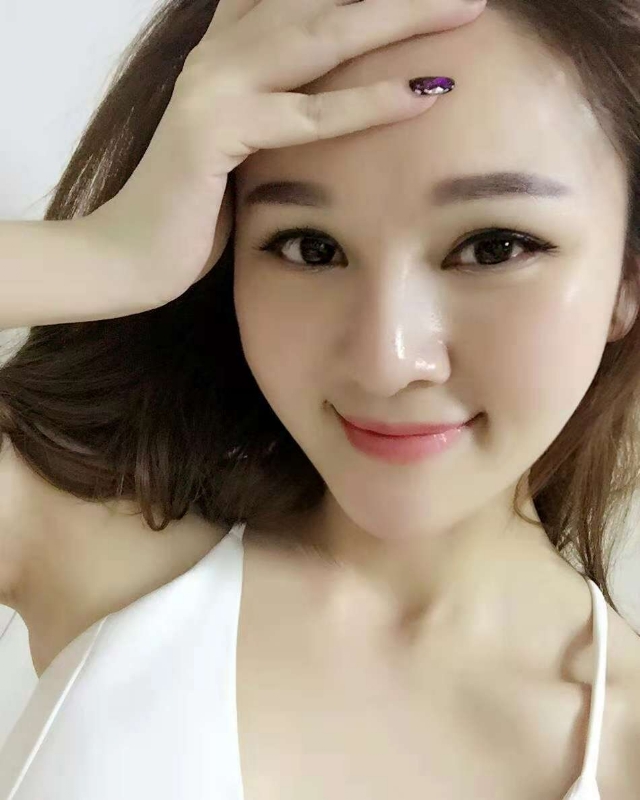 欣颖的第一张照片--成都相亲服务中心