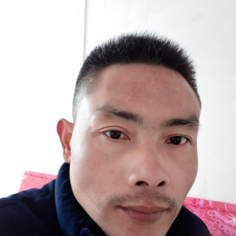 栋栋的第一张照片--成都相亲服务中心
