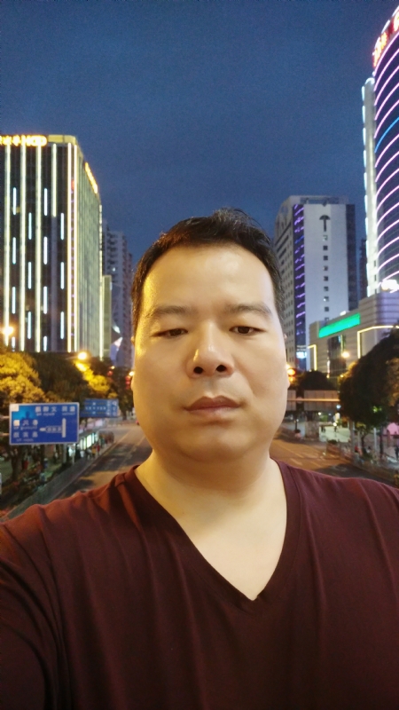 相爱一辈子的第一张照片--成都相亲服务中心
