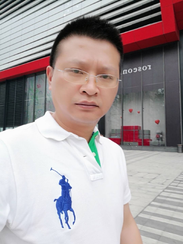 硬汉的第一张照片--成都相亲服务中心