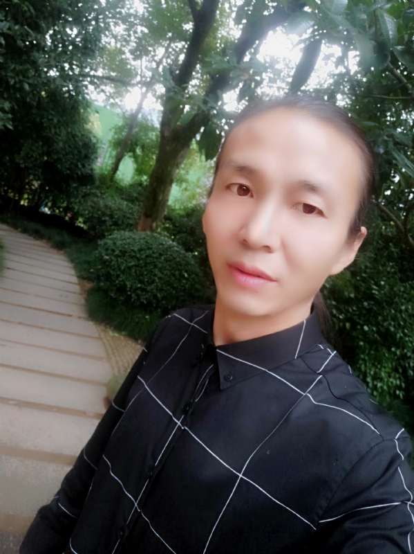 北方的狼的第一张照片--成都相亲服务中心