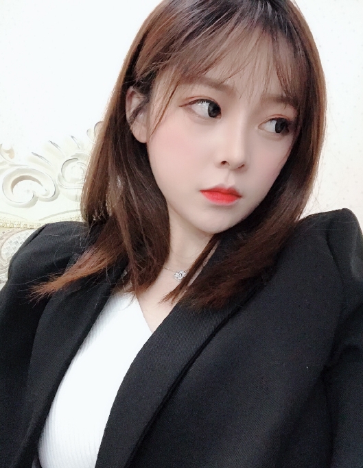 美伊i的第二张照片--成都相亲服务中心