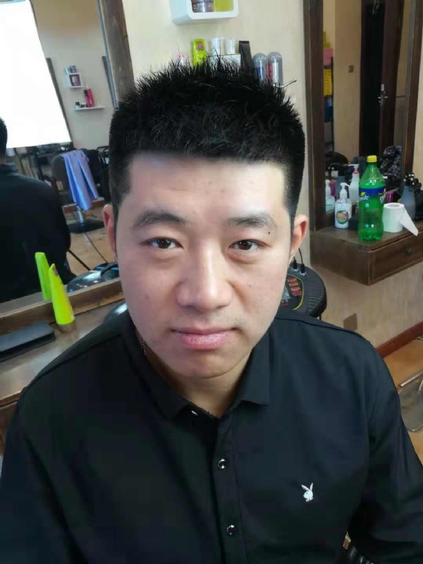 丹东风雨的第一张照片--成都相亲服务中心