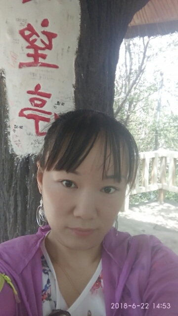春天里的蒲谷英的第一张照片--成都相亲服务中心