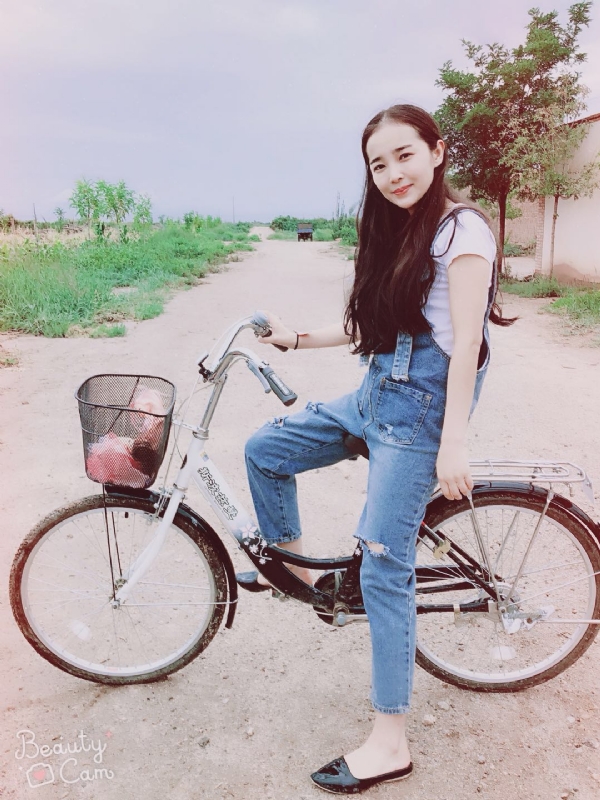 陈曦呀的第六张照片--成都相亲服务中心