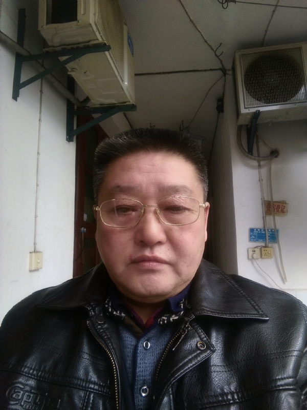 金泰的第一张照片--成都相亲服务中心