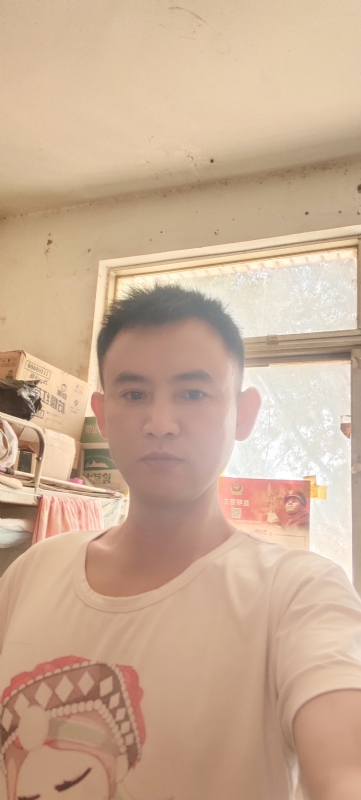 心连心的第一张照片--成都相亲服务中心