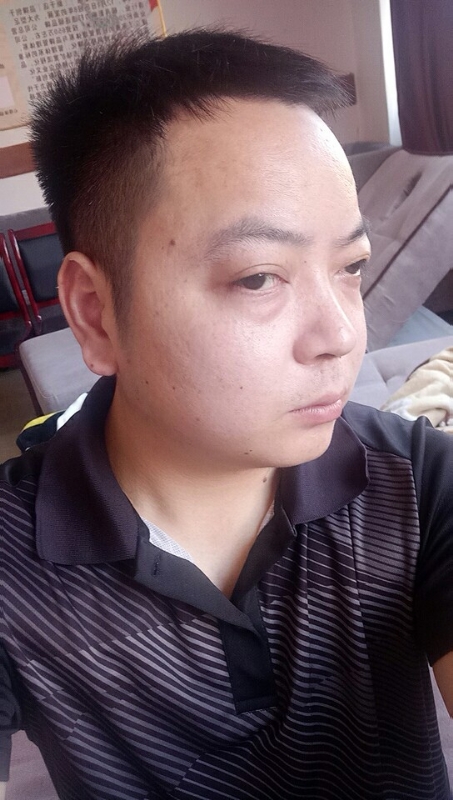 大熊的第一张照片--成都相亲服务中心