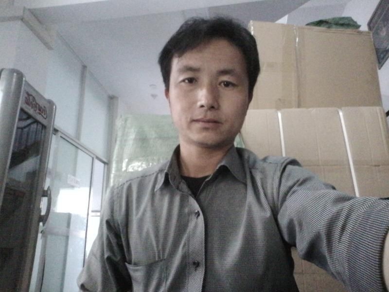 现在与你的第一张照片--成都相亲服务中心
