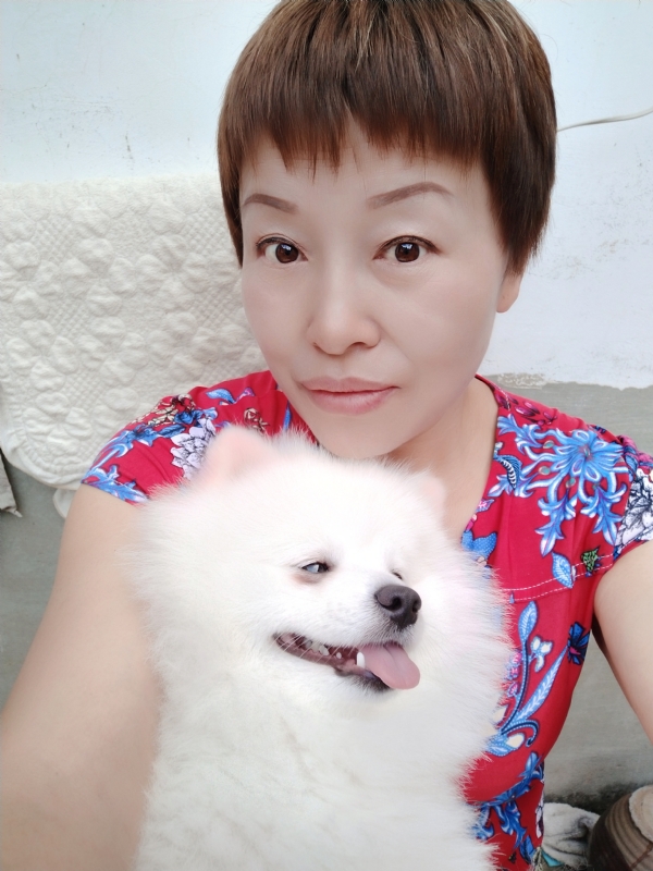 世事无常的第三张照片--成都相亲服务中心