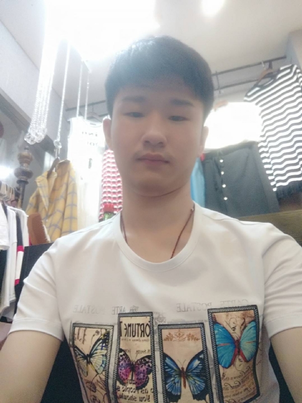 许你一世的第一张照片--成都相亲服务中心
