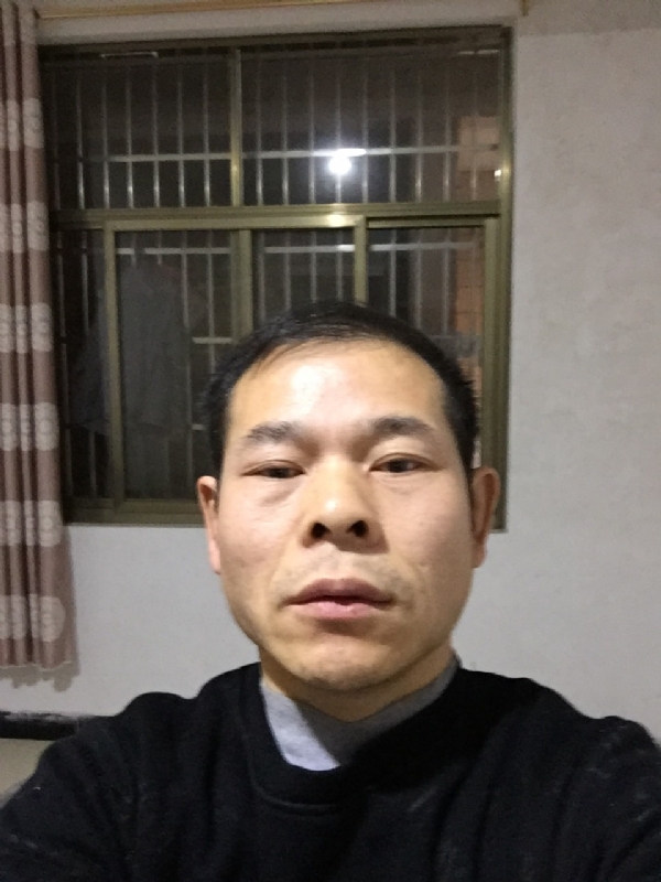 徐徐清风的第一张照片--成都相亲服务中心