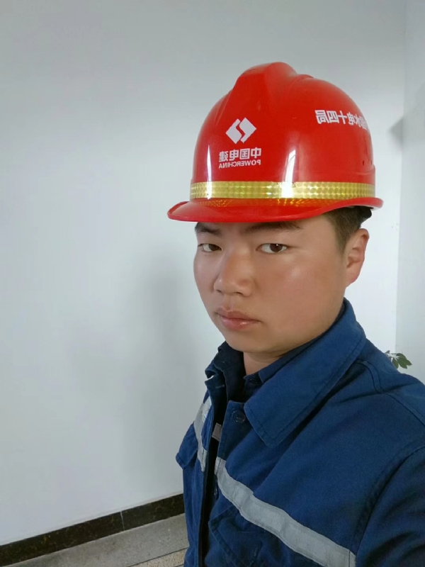 小公牛的第一张照片--成都相亲服务中心
