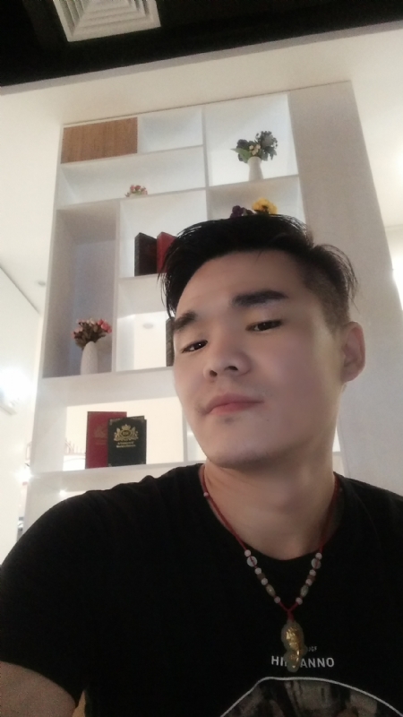 涵博随缘的第一张照片--成都相亲服务中心