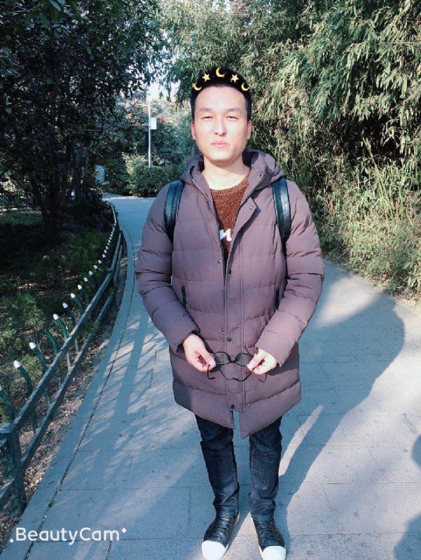马儿的第一张照片--成都相亲服务中心