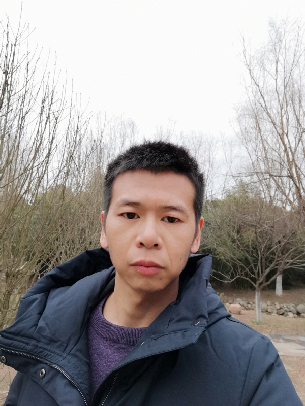 寞峰的第一张照片--成都相亲服务中心