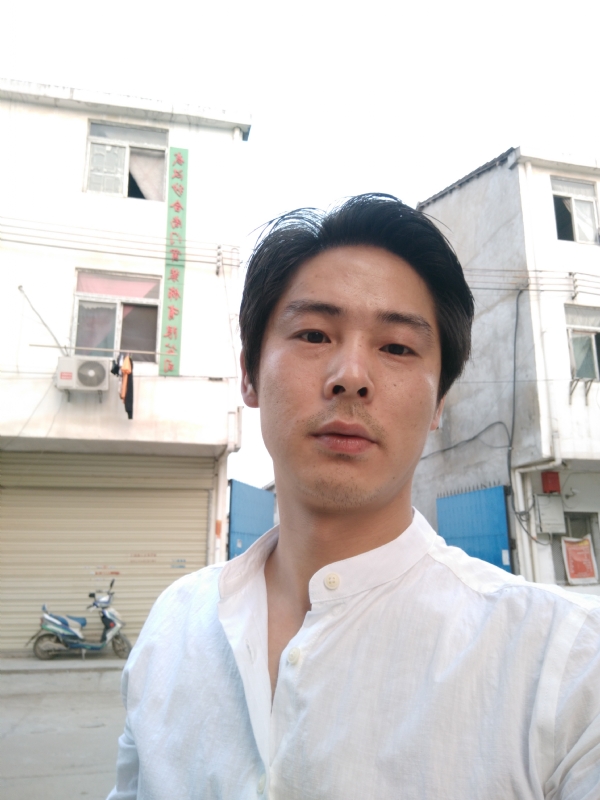 峰哥的第一张照片--成都相亲服务中心
