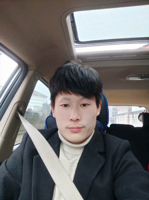 少年的第一张照片--成都相亲服务中心