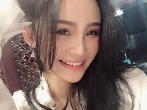 紫薇的第一张照片--成都相亲服务中心