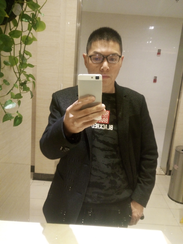 顺其自然的第一张照片--成都相亲服务中心