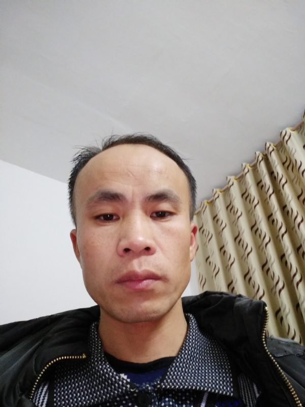 人生相爱的第一张照片--成都相亲服务中心
