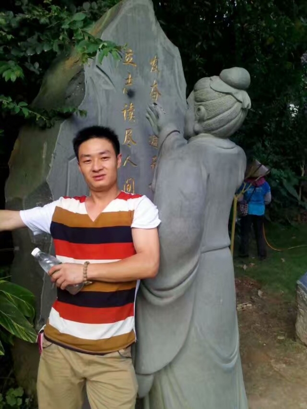相依相伴的第一张照片--成都相亲服务中心