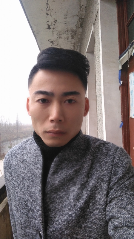 谁伴我闯荡的第一张照片--成都相亲服务中心