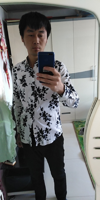 兰若寺里的书生的第一张照片--成都相亲服务中心