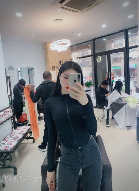 婷婷的第四张照片--成都相亲服务中心