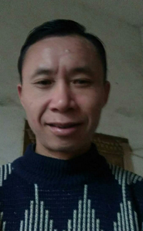 孤单情哥的第一张照片--成都相亲服务中心
