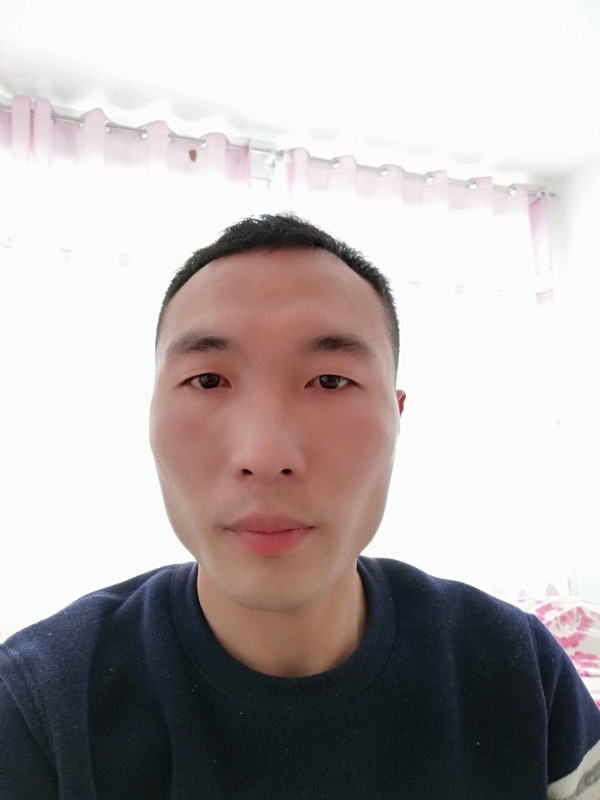 无悔的第一张照片--成都相亲服务中心