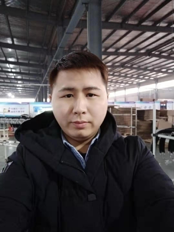 刀锋的第一张照片--成都相亲服务中心