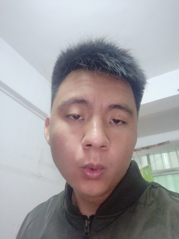 值得姓赖的第一张照片--成都相亲服务中心
