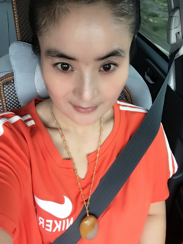 茹芯的第一张照片--成都相亲服务中心