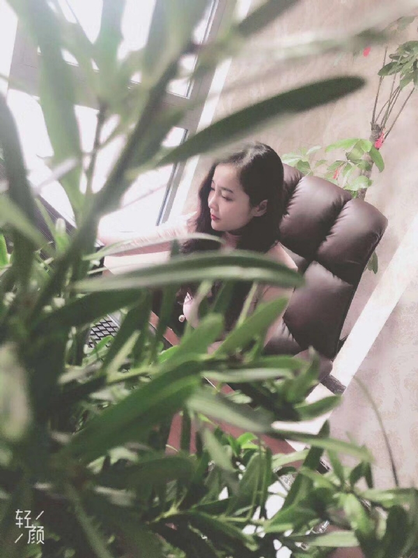 时光浅夏的第二张照片--成都相亲服务中心