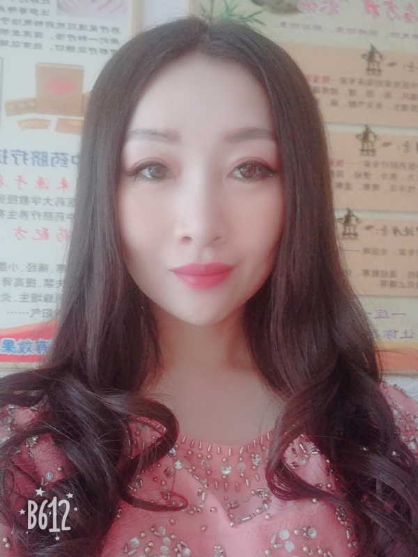 依旧yyl的第一张照片--成都相亲服务中心