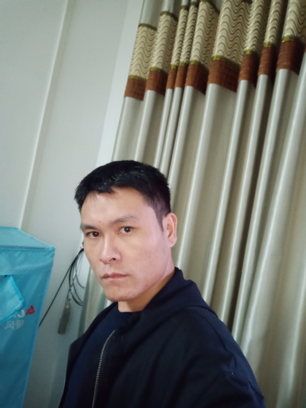 心如止水的第一张照片--成都相亲服务中心
