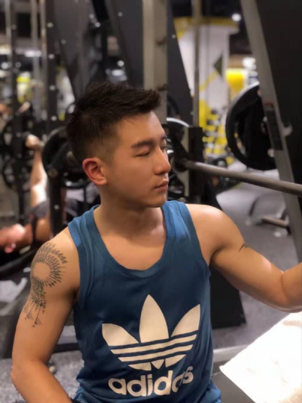 海海的第一张照片--成都相亲服务中心