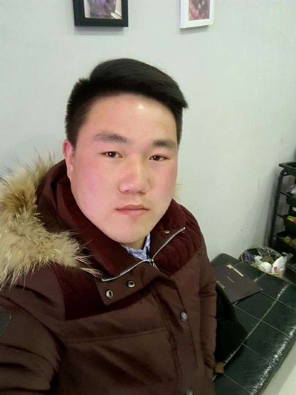 小飞的第一张照片--成都相亲服务中心