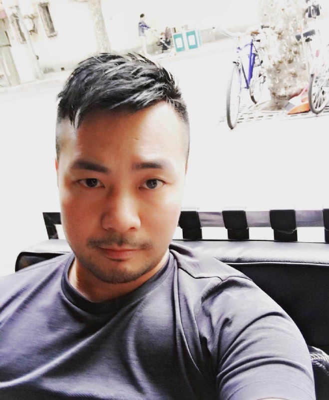 刘江平的第二张照片--成都相亲服务中心