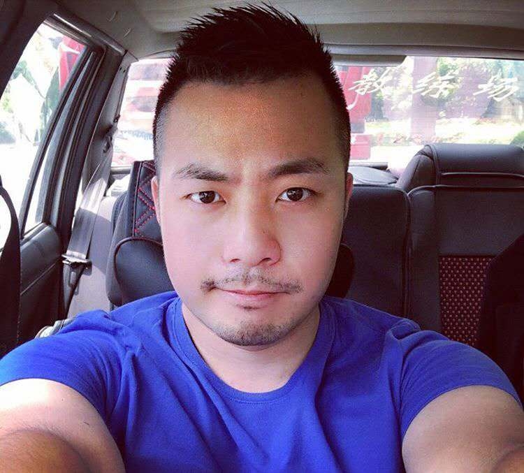 刘江平的第三张照片--成都相亲服务中心