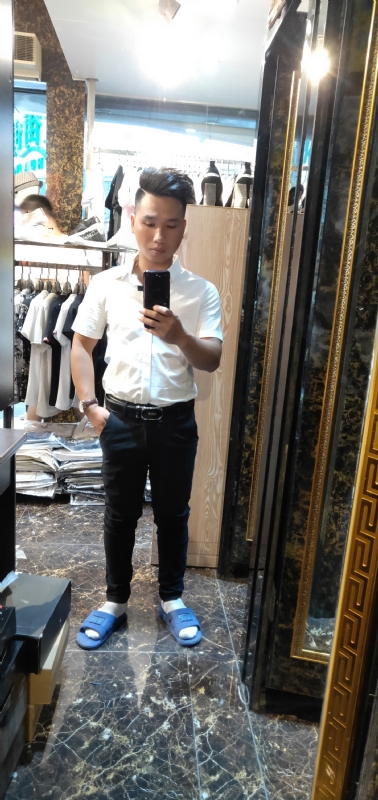 卢家福的第一张照片--成都相亲服务中心
