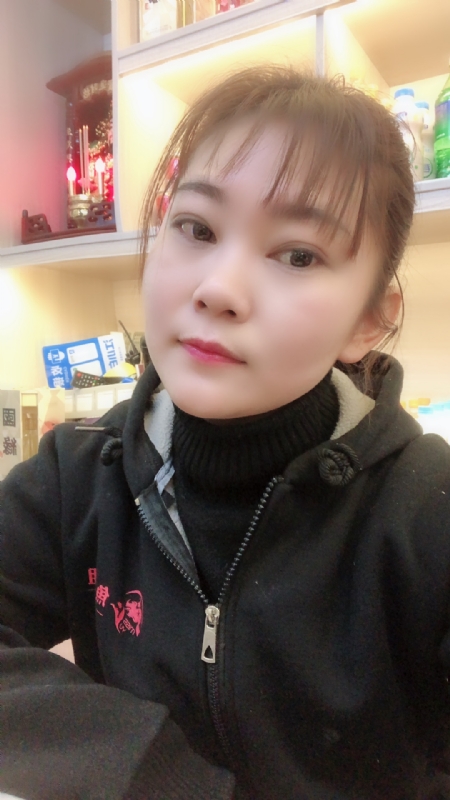 泡沫的第一张照片--成都相亲服务中心