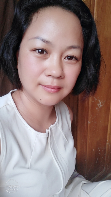 催乳师的第一张照片--成都相亲服务中心
